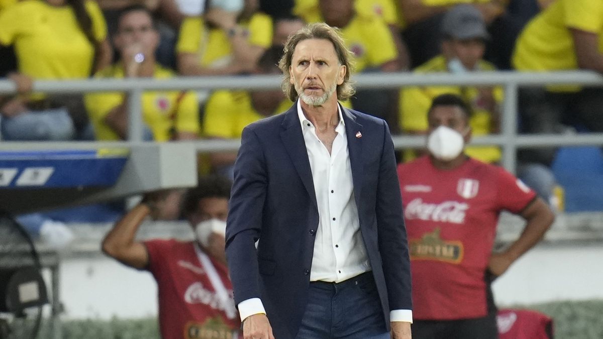 Per No Renueva Contrato Al Entrenador Argentino Gareca