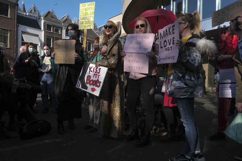 Propietarios De Bares Y Sexoservidores Protestan En Holanda