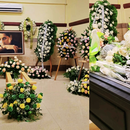 Familiares y amigos despiden a Paulo FG en la funeraria de Calzada y K