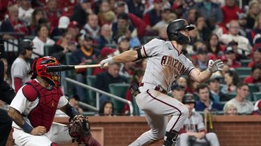 Diamondbacks vencen 6-2 a Cardenales; Bumgarner se impone