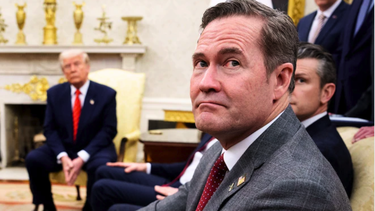 trump respalda a su equipo tras la filtracion de planes militares: waltz ha aprendido la leccion