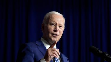 El presidente Joe Biden habla en el Centro Médico George E. Wahlen del Departamento de Asuntos de Veteranos, el jueves 10 de agosto de 2023, en Salt Lake City. (AP Foto/Alex Brandon)