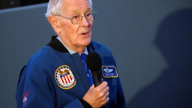 50 años después, astronauta sigue emocionado por el espacio