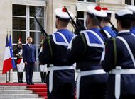 presidente de francia presta juramento para segundo periodo