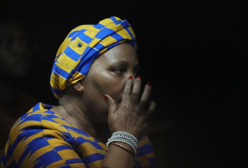 La ex titular del parlamento sudafricano Nosiviwe Mapisa-Nqakula en el tribunal en Pretoria, Sudáfrica, el 4 de abril de 2024. (Foto AP /Themba Hadebe)