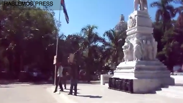 Protesta contra la feroz dictadura de los Castro