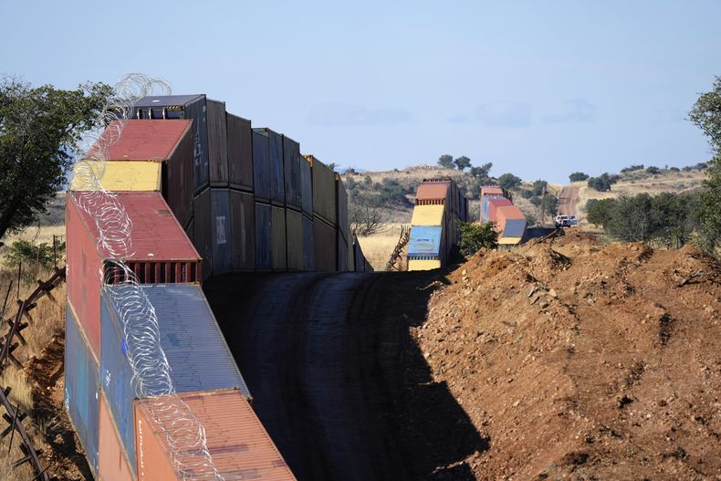 AMN-INM ARIZONA-FRONTERA-CONTENEDORES