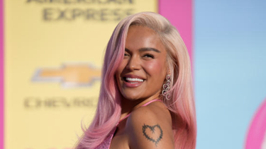 karol g revelo cual es su pasatiempo favorito e incluso se tildo de nerd