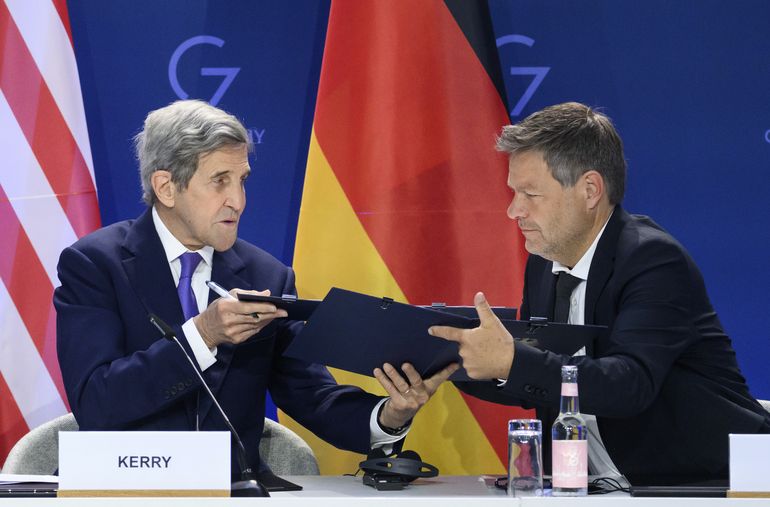 EEUU y Alemania impulsarán cooperación en energías limpias
