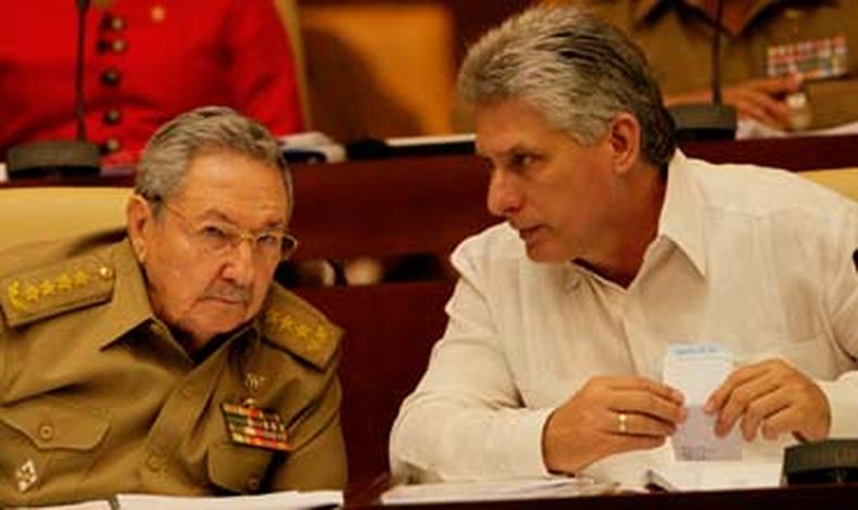 El vicepresidente primero del régimen, Miguel Díaz-Canel afirmó que las dificultades económicas que afectan la vida cotidiana no justifican los actos ilegales de la población y exhortó a los cubanos a mantener la dignidad en medio de la pobreza.