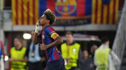 Lamine Yamal celebra tras marcar un gol para el Barcelona en el partido contra Feyenoord en la Liga de Campeones, el miércoles 9 de septiembre de 2026, en Barcelona. (AP Foto/Emilio Morenatti)