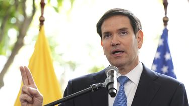 El secretario de Estado de Estados Unidos, Marco Rubio, durante una conferencia de prensa con la ministra de Relaciones Exteriores de Ecuador, Gabriela Sommerfeld, el jueves 4 de septiembre de 2025, en Quito. (AP Foto/Jacquelyn Martin, Pool)
