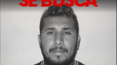 ARCHIVO - Este cartel de búsqueda publicado en X por el Ministerio del Interior de Ecuador el martes 9 de enero de 2024 muestra a José Adolfo Macías Villamar, alias Fito, el líder de la pandilla Los Choneros. Agentes de la policía ecuatoriana arrestaron el 30 de mayo de 2024 a su pareja y a otras 20 personas. Fito sigue prófugo. (Ministerio del Interior de Ecuador vía AP, Archivo)