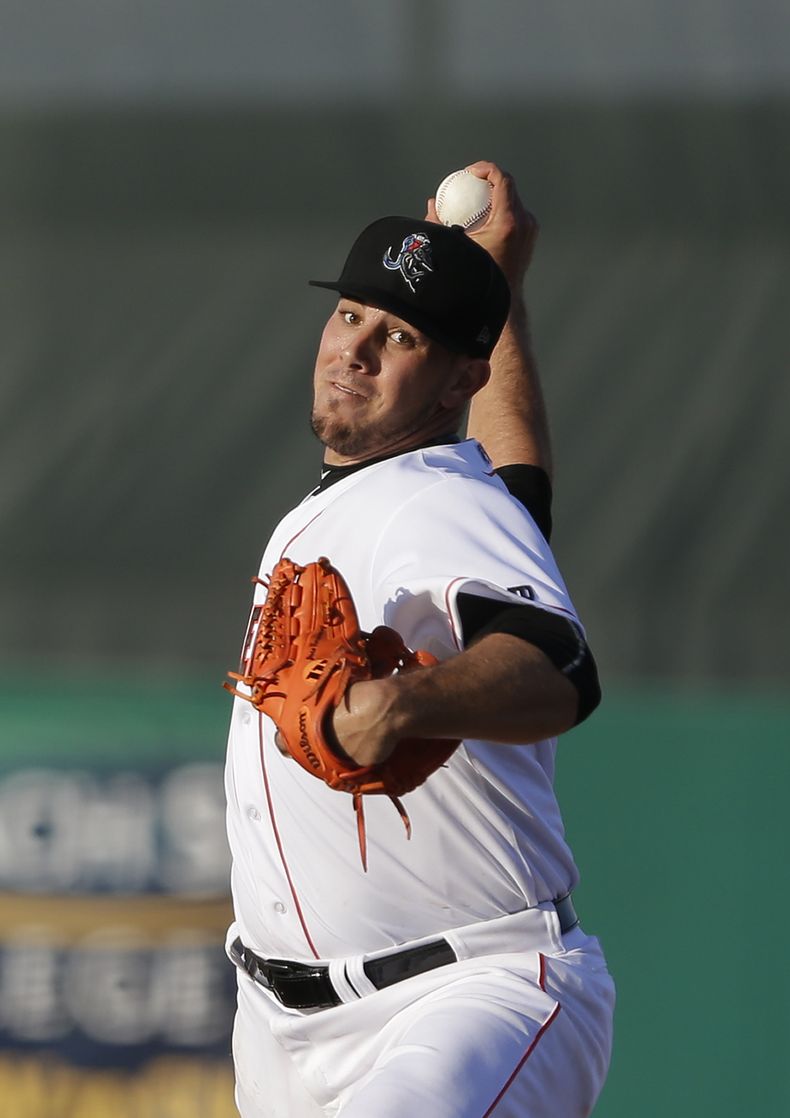 DEP-BEI_MARLINS-FERNANDEZ-0.jpg