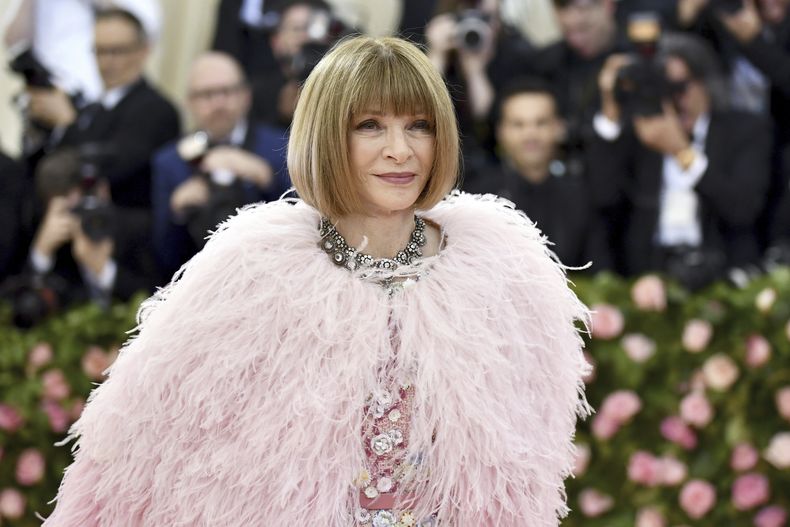 ARCHIVO - La editora de Vogue, Anna Wintour, asiste a la gala benéfica del Instituto del Vestido del Museo Metropolitano de Arte el 6 de mayo de 2019, en Nueva York. (Foto Charles Sykes/Invision/AP, archivo)