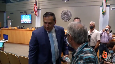 comision de miami decide este jueves si despide al jefe de la policia art acevedo