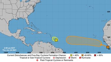 una onda tropical que sale de africa podria convertirse en depresion