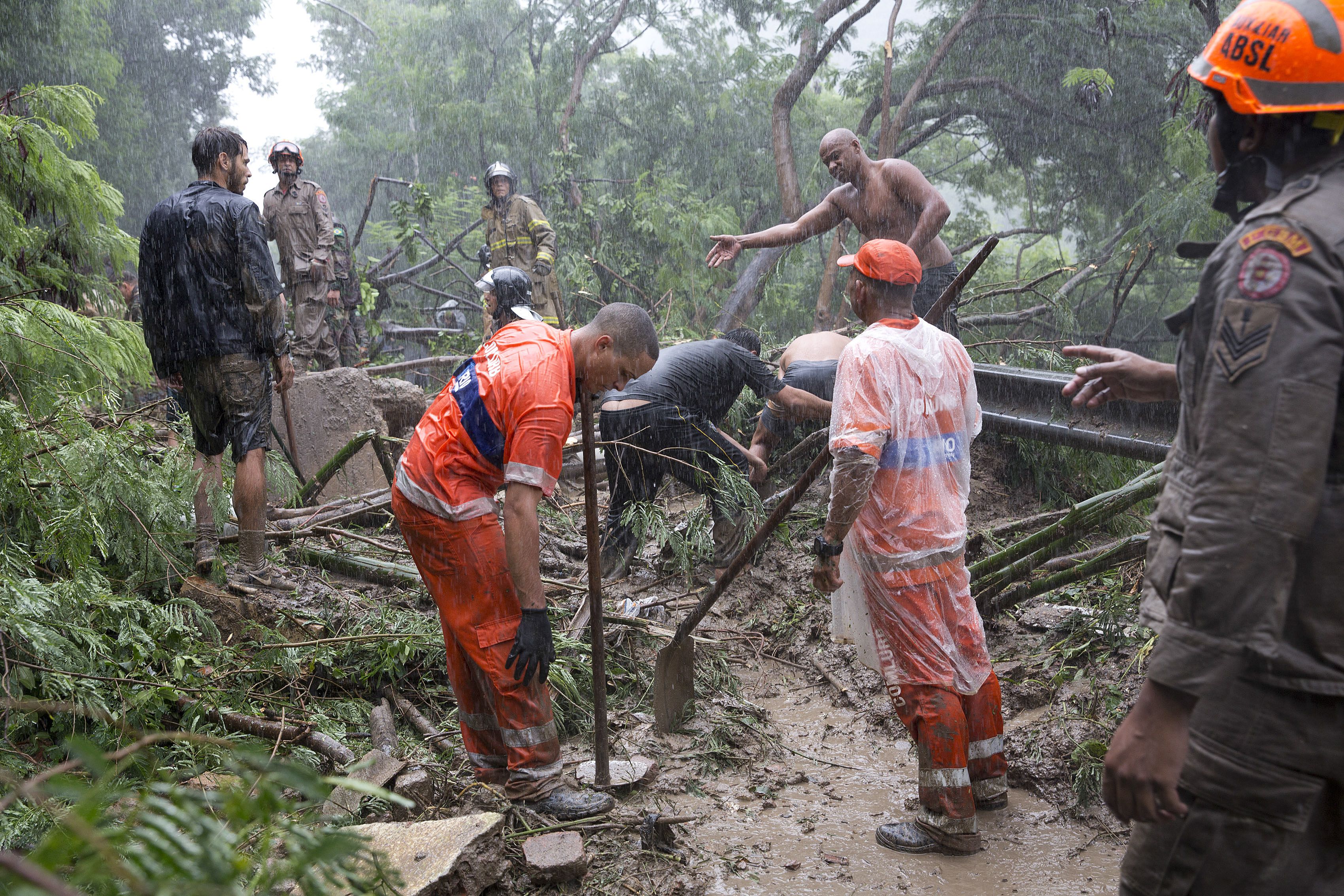 Lluvias intensas provocan inundaciones en Río de Janeiro