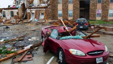 moneygram anuncia transacciones sin cobro de cuota para las donaciones a la cruz roja tras el huracan harvey
