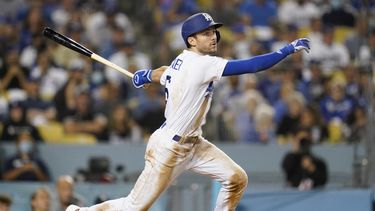 Fuente AP: Filis y Trea Turner pactan por 300 millones
