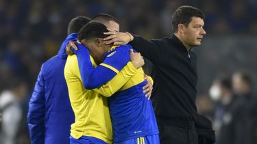 Boca despide a Battaglia tras eliminación en Libertadores