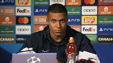 Mbappé apoya a Pogba, quien fue extorsionado