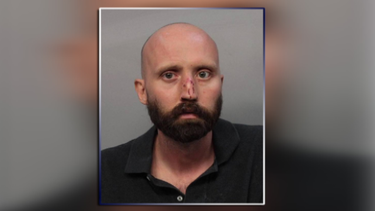 arrestan a un sujeto luego de amenazar a una iglesia en miami beach por ser comprensiva con la comunidad homosexual y transgenero