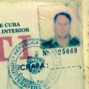 Mayor del MININT sigue retenido en Bahamas a 5 meses de su fuga de Cuba