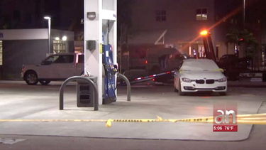 un hombre y una mujer fueron mortalmente baleados en una gasolinera en el suroeste del condado