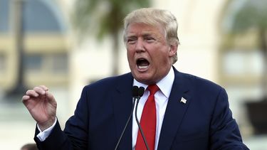 Radio en español se centra en Trump y la campaña republicana