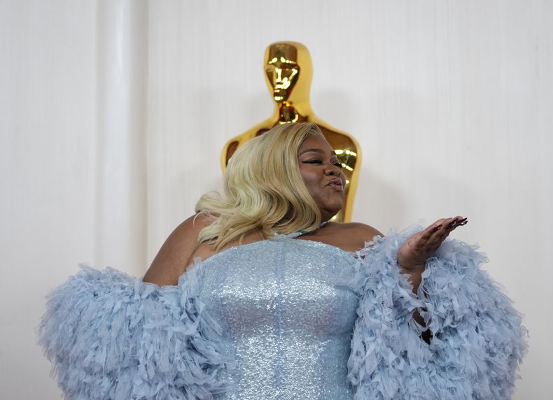 DaVine Joy Randolph llega a los Oscar el domingo 10 de marzo de 2024, en el Teatro Dolby en Los Ángeles. (Foto AP/Ashley Landis)
