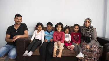 Familia siria se reencuentra en Grecia tras odisea de 3 años