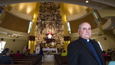 confirman dimision de rector de la ermita de la caridad
