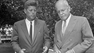 publica la cia informe retenido sobre la invasion a cuba en 1961