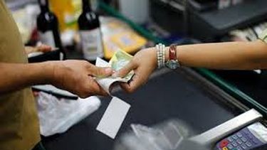 americateve | Un informe del fondo monetario internacional asegura que Venezuela tendrá la mayor tasa de inflación, desempleo y decrecimiento económico de todo el continente.