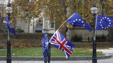 Funcionarios de la UE ven la posición británica como caótica