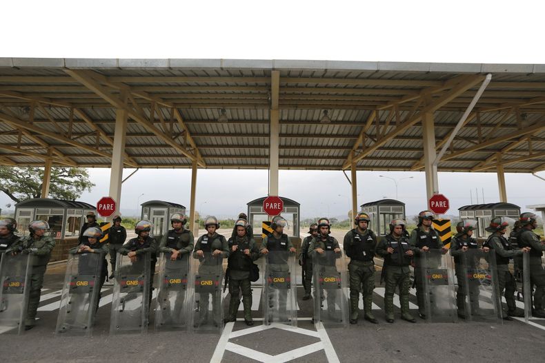 AMS-GEN_AP_EXPLICA-VENEZUELA-EJERCITO-0.jpg