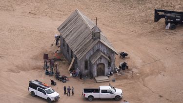 Alec Baldwin llega a acuerdo legal por tiroteo en set