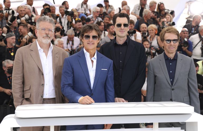 Top Cruise y Top Gun: Maverick aterrizan en Cannes