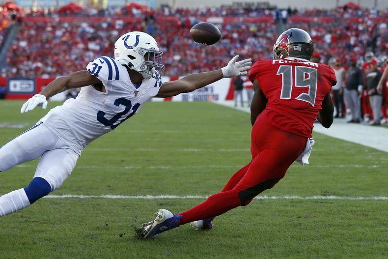 DEP-NFL_COLTS-BUCCANEERS-0.jpg