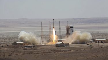 EEUU sanciona a Irán por lanzar cohete al espacio
