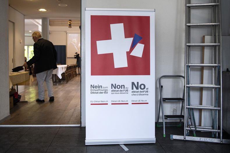 EUR-GEN_SUIZA-ARMAS-0.jpg