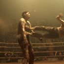 En esta imagen proporcionada por Universal Pictures, una escena de la película Monkey Man. (Universal Pictures via AP)