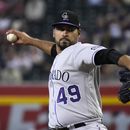 McMahon pega jonrón en la 9na; Rockies ganan en Arizona