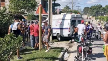 policia asesina a tiros a su pareja en guantanamo tras descubrir que le era infiel con el chofer de una ambulancia 