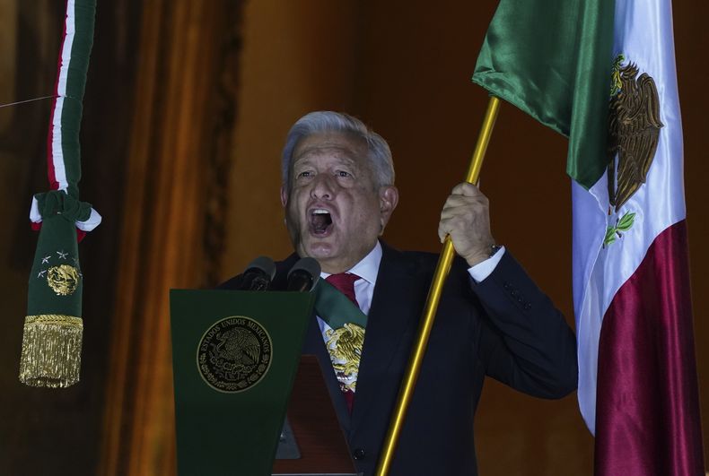 AMN-GEN MÉXICO-INDEPENDENCIA MILITARES