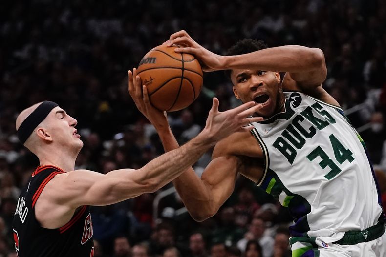 DEP-BAS BULLS-BUCKS