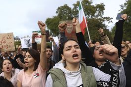 marchas en francia en apoyo a protestas en iran