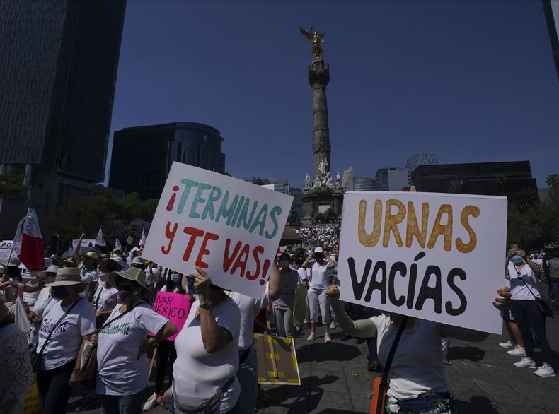 AMN-GEN MÉXICO-REFERENDO