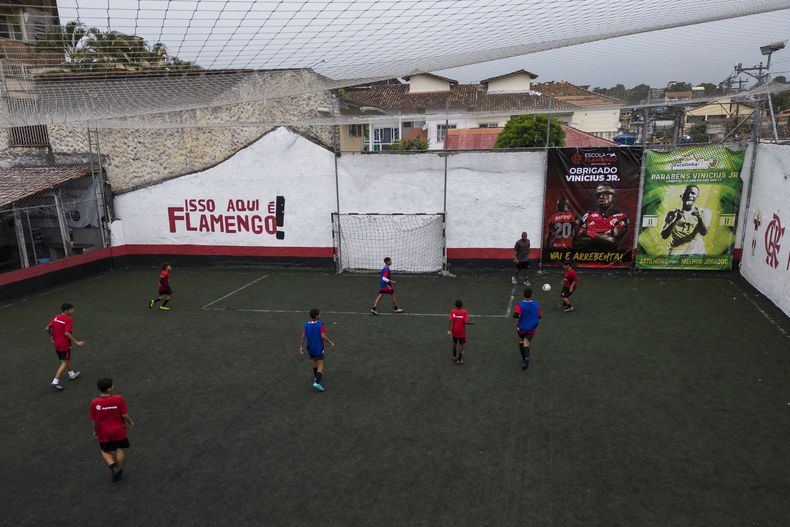 DEP-FUT MUNDIAL VINÍCIUS-CIUDAD NATAL
